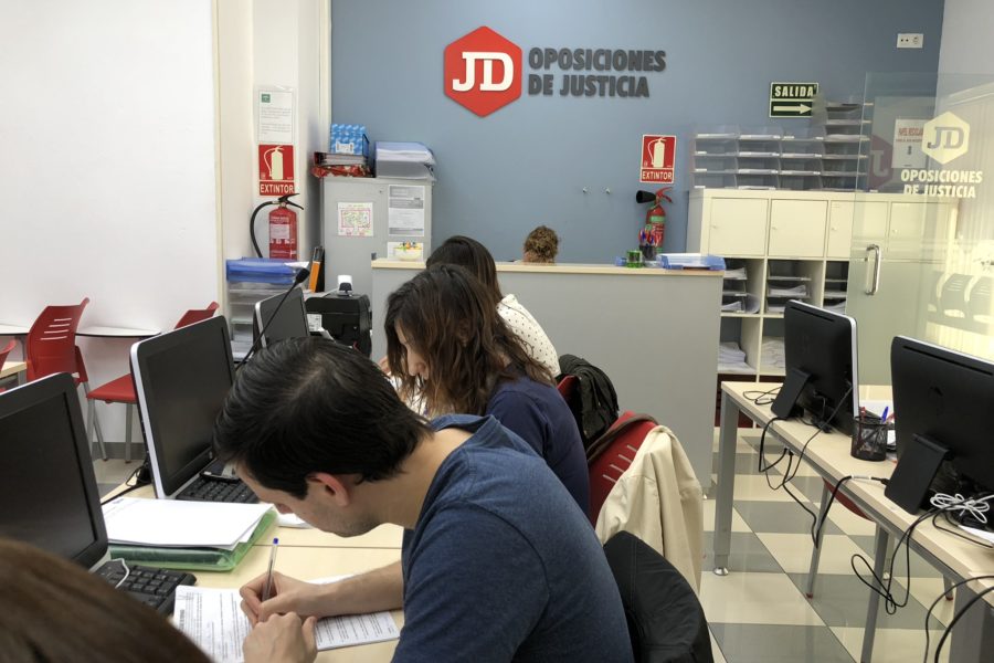 Opiniones de alumnos de JD Oposiciones de Justicia